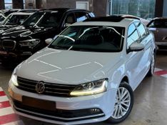 Volkswagen JETTA 1.4 16V TSI COMFORTLINE GASOLINA 4P TIPTRONIC 2017/2017 CASTELLAN E TOMAZONI MOTORS CAXIAS DO SUL / Carros no Vale