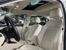 Volkswagen PASSAT 2.0 16V TSI BLUEMOTION GASOLINA HIGHLINE 4P DSG 2019/2019 CASTELLAN E TOMAZONI MOTORS CAXIAS DO SUL / Carros no Vale