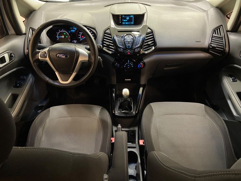 Ford ECOSPORT 1.6 FREESTYLE 16V FLEX 4P MANUAL 2016/2017 DRSUL SEMINOVOS CAXIAS DO SUL – LAJEADO – SANTA CRUZ DO SUL / Carros no Vale
