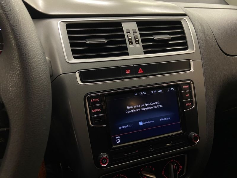 Volkswagen FOX 1.6 MSI TOTAL FLEX CONNECT 4P MANUAL 2018/2019 DRSUL SEMINOVOS CAXIAS DO SUL – LAJEADO – SANTA CRUZ DO SUL / Carros no Vale Volkswagen FOX 1.6 MSI TOTAL FLEX CONNECT 4P MANUAL 2018/2019 DRSUL SEMINOVOS CAXIAS DO SUL – LAJEADO – SANTA CRUZ DO SUL / Carros no Vale