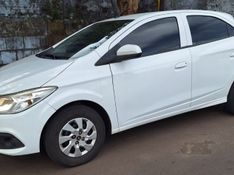 Chevrolet ONIX 1.0 MPFI LT 8V FLEX 4P MANUAL 2013/2013 CAMINHÕES & CAMIONETAS PASSO FUNDO / Carros no Vale