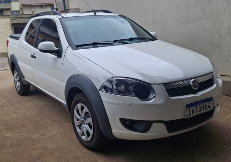 Fiat STRADA 1.6 MPI TREKKING CD 16V FLEX 3P MANUAL 2015/2016 CAMINHÕES & CAMIONETAS PASSO FUNDO / Carros no Vale