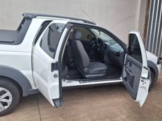 Fiat STRADA 1.6 MPI TREKKING CD 16V FLEX 3P MANUAL 2015/2016 CAMINHÕES & CAMIONETAS PASSO FUNDO / Carros no Vale