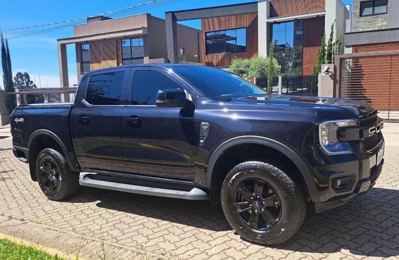 Ford RANGER 3.0 V6 TURBO DIESEL CD XLS 4X4 AUTOMÁTICO 2024/2024 CAMINHÕES & CAMIONETAS PASSO FUNDO / Carros no Vale
