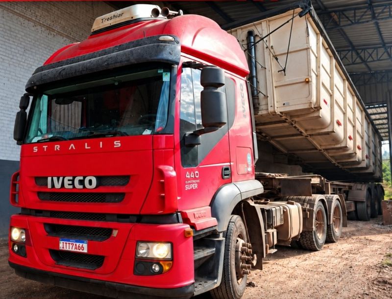 Iveco Stralis 440 STRALIS 600-S44T TB 6×2 EUROT + RANDON 2004 2012/2013 CAMINHÕES & CAMIONETAS PASSO FUNDO / Carros no Vale Iveco Stralis 440 STRALIS 600-S44T TB 6×2 EUROT + RANDON 2004 2012/2013 CAMINHÕES & CAMIONETAS PASSO FUNDO / Carros no Vale