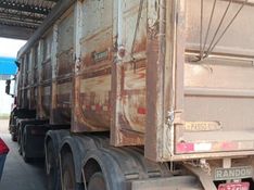 Iveco Stralis 440 STRALIS 600-S44T TB 6×2 EUROT + RANDON 2004 2012/2013 CAMINHÕES & CAMIONETAS PASSO FUNDO / Carros no Vale