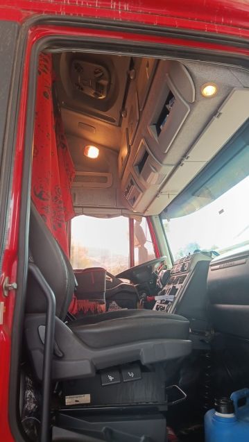 Iveco Stralis 440 STRALIS 600-S44T TB 6×2 EUROT + RANDON 2004 2012/2013 CAMINHÕES & CAMIONETAS PASSO FUNDO / Carros no Vale Iveco Stralis 440 STRALIS 600-S44T TB 6×2 EUROT + RANDON 2004 2012/2013 CAMINHÕES & CAMIONETAS PASSO FUNDO / Carros no Vale