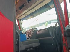 Iveco Stralis 440 STRALIS 600-S44T TB 6×2 EUROT + RANDON 2004 2012/2013 CAMINHÕES & CAMIONETAS PASSO FUNDO / Carros no Vale