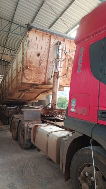 Iveco Stralis 440 STRALIS 600-S44T TB 6×2 EUROT + RANDON 2004 2012/2013 CAMINHÕES & CAMIONETAS PASSO FUNDO / Carros no Vale Iveco Stralis 440 STRALIS 600-S44T TB 6×2 EUROT + RANDON 2004 2012/2013 CAMINHÕES & CAMIONETAS PASSO FUNDO / Carros no Vale