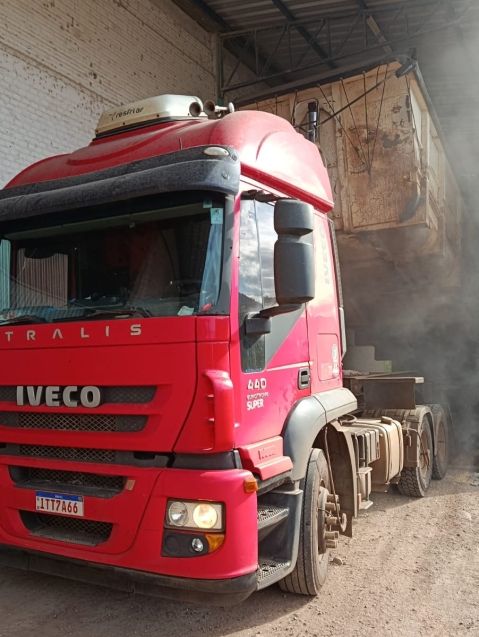 Iveco Stralis 440 STRALIS 600-S44T TB 6×2 EUROT + RANDON 2004 2012/2013 CAMINHÕES & CAMIONETAS PASSO FUNDO / Carros no Vale Iveco Stralis 440 STRALIS 600-S44T TB 6×2 EUROT + RANDON 2004 2012/2013 CAMINHÕES & CAMIONETAS PASSO FUNDO / Carros no Vale
