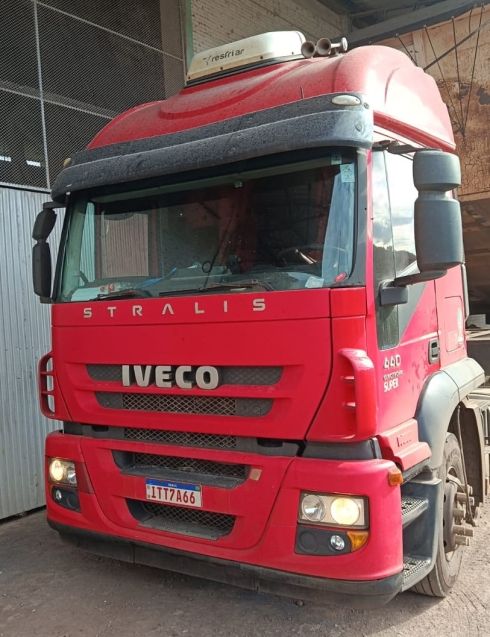 Iveco Stralis 440 STRALIS 600-S44T TB 6×2 EUROT + RANDON 2004 2012/2013 CAMINHÕES & CAMIONETAS PASSO FUNDO / Carros no Vale Iveco Stralis 440 STRALIS 600-S44T TB 6×2 EUROT + RANDON 2004 2012/2013 CAMINHÕES & CAMIONETAS PASSO FUNDO / Carros no Vale