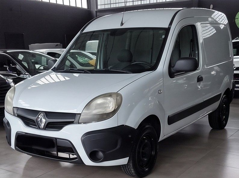 Renault KANGOO 1.6 EXPRESS 16V FLEX 4P MANUAL 2016/2017 CAMINHÕES & CAMIONETAS PASSO FUNDO / Carros no Vale