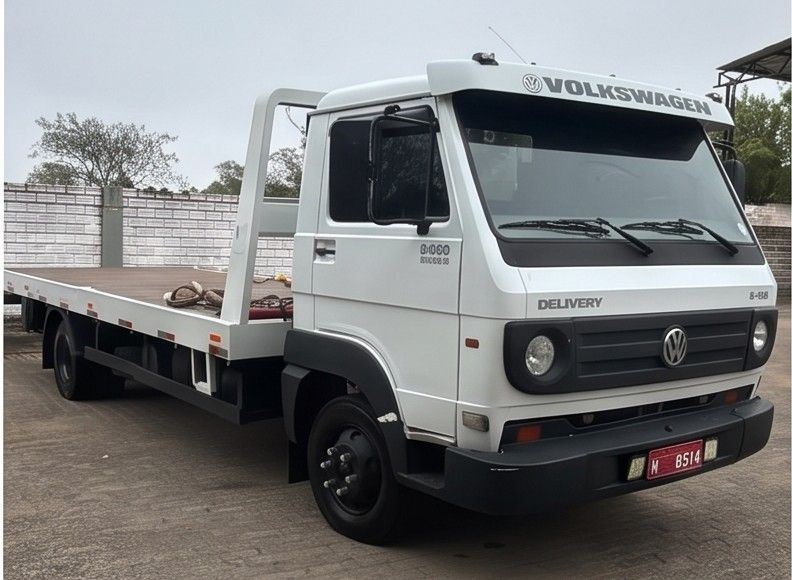 Volkswagen 8150 VW 8-150 E Delivery Plataforma 2009/2009 CAMINHÕES & CAMIONETAS PASSO FUNDO / Carros no Vale