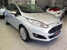 Ford FIESTA 1.6 TITANIUM HATCH 16V FLEX 4P POWERSHIFT 2017/2017 ADVANT AUTOMÓVEIS CAXIAS DO SUL / Carros no Vale