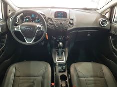 Ford FIESTA 1.6 TITANIUM HATCH 16V FLEX 4P POWERSHIFT 2017/2017 ADVANT AUTOMÓVEIS CAXIAS DO SUL / Carros no Vale