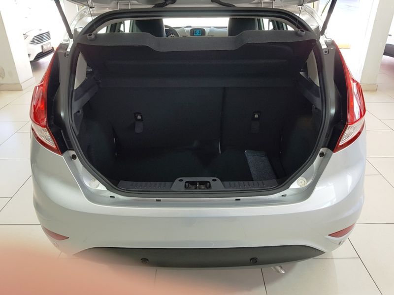 Ford FIESTA 1.6 TITANIUM HATCH 16V FLEX 4P POWERSHIFT 2017/2017 ADVANT AUTOMÓVEIS CAXIAS DO SUL / Carros no Vale