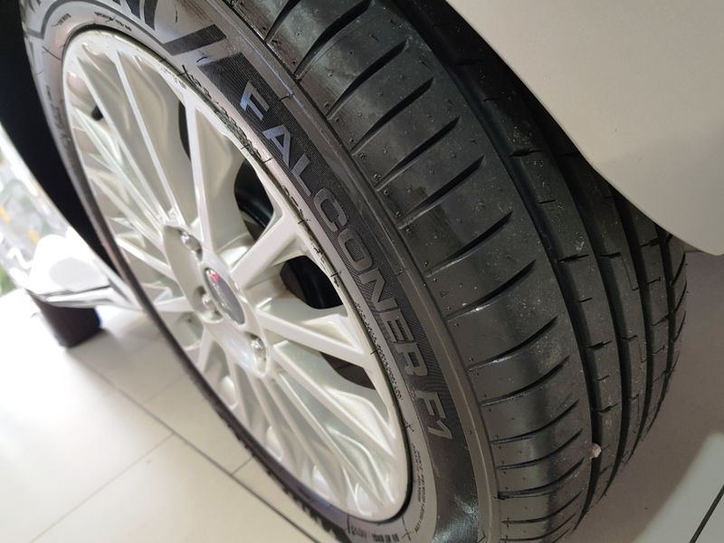 Ford FIESTA 1.6 TITANIUM HATCH 16V FLEX 4P POWERSHIFT 2017/2017 ADVANT AUTOMÓVEIS CAXIAS DO SUL / Carros no Vale