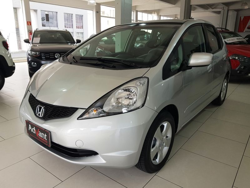 Honda FIT 1.4 LX 16V FLEX 4P MANUAL 2010/2011 ADVANT AUTOMÓVEIS CAXIAS DO SUL / Carros no Vale Honda FIT 1.4 LX 16V FLEX 4P MANUAL 2010/2011 ADVANT AUTOMÓVEIS CAXIAS DO SUL / Carros no Vale