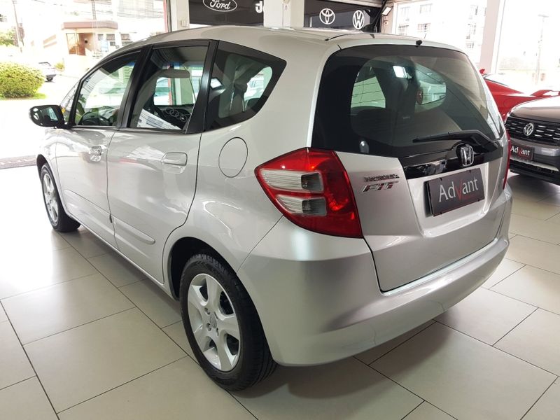 Honda FIT 1.4 LX 16V FLEX 4P MANUAL 2010/2011 ADVANT AUTOMÓVEIS CAXIAS DO SUL / Carros no Vale Honda FIT 1.4 LX 16V FLEX 4P MANUAL 2010/2011 ADVANT AUTOMÓVEIS CAXIAS DO SUL / Carros no Vale