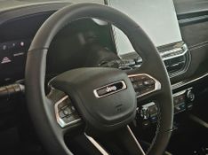 JEEP COMMANDER 2.0 HURRICANE 4 TURBO GASOLINA BLACKHAWK AT9 2025/2026 CARRO DEZ NOVO HAMBURGO / Carros no Vale