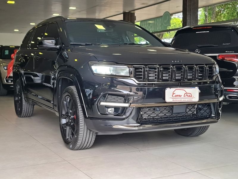 JEEP COMMANDER 2.0 HURRICANE 4 TURBO GASOLINA BLACKHAWK AT9 2024/2025 CARRO DEZ NOVO HAMBURGO / Carros no Vale JEEP COMMANDER 2.0 HURRICANE 4 TURBO GASOLINA BLACKHAWK AT9 2024/2025 CARRO DEZ NOVO HAMBURGO / Carros no Vale