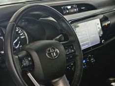Toyota HILUX 2.8 D-4D TURBO DIESEL CD SRX LIMITED 4X4 AUTOMÁTICO 2022/2023 CARRO DEZ NOVO HAMBURGO / Carros no Vale