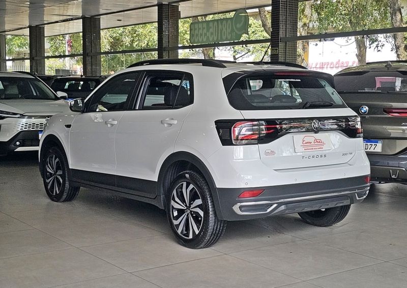 Volkswagen T-CROSS 1.0 200 TSI TOTAL FLEX AUTOMÁTICO 2024/2024 CARRO DEZ NOVO HAMBURGO / Carros no Vale