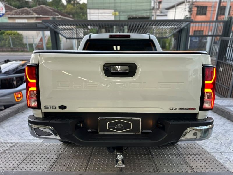 Chevrolet S10 2.8 16V TURBO DIESEL LTZ CD 4X4 AUTOMÁTICO 2024/2025 CARRO AUTOMARCAS CAXIAS DO SUL / Carros no Vale