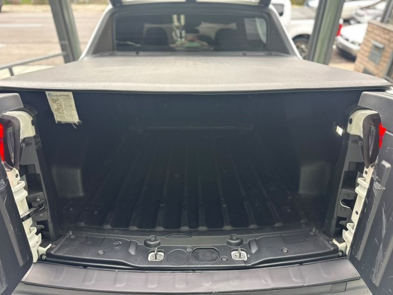 Fiat TORO 1.3 TURBO 270 FLEX ENDURANCE AT6 2021/2022 CARRO AUTOMARCAS CAXIAS DO SUL / Carros no Vale