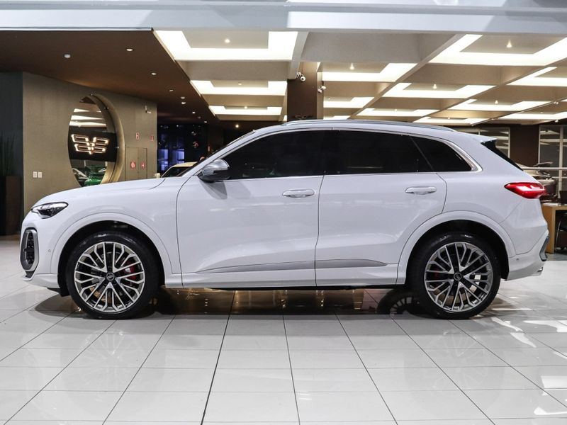 Audi SQ5 3.0 V6 TFSI GASOLINA QUATTRO S TRONIC 2025/2025 VIA BELLA VEÍCULOS ESPECIAIS CAXIAS DO SUL / Carros no Vale Audi SQ5 3.0 V6 TFSI GASOLINA QUATTRO S TRONIC 2025/2025 VIA BELLA VEÍCULOS ESPECIAIS CAXIAS DO SUL / Carros no Vale