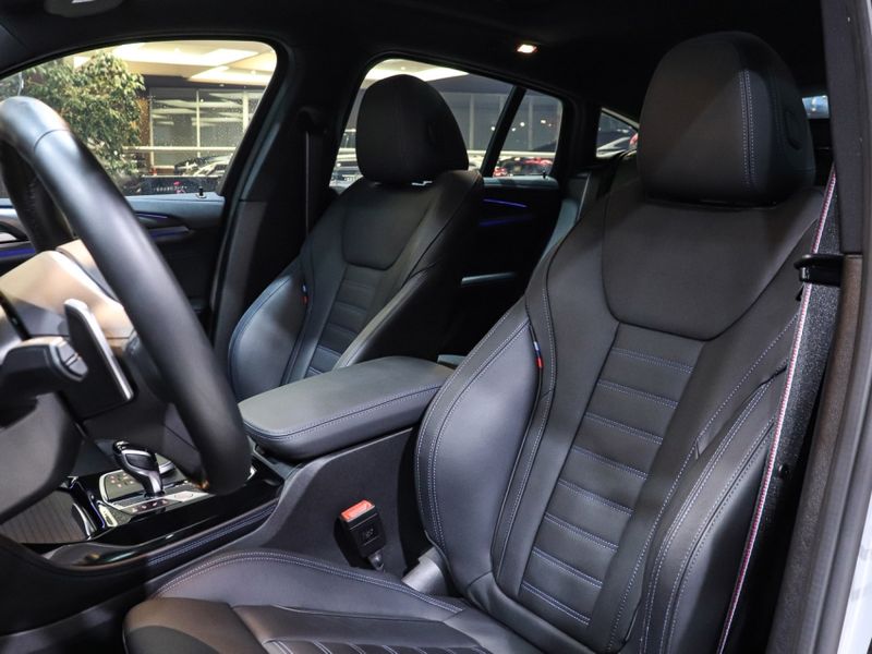 BMW X4 2.0 16V GASOLINA XDRIVE20I M SPORT STEPTRONIC 2025/2025 VIA BELLA VEÍCULOS ESPECIAIS CAXIAS DO SUL / Carros no Vale BMW X4 2.0 16V GASOLINA XDRIVE20I M SPORT STEPTRONIC 2025/2025 VIA BELLA VEÍCULOS ESPECIAIS CAXIAS DO SUL / Carros no Vale