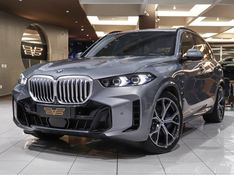 BMW X5 3.0 I6 TURBO HÍBRIDO XDRIVE50E M SPORT AUTOMÁTICO 2023/2024 VIA BELLA VEÍCULOS ESPECIAIS CAXIAS DO SUL / Carros no Vale