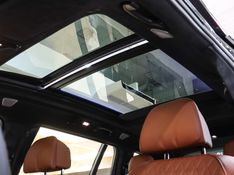 BMW X7 4.4 V8 GASOLINA M60i STEPTRONIC 2023/2024 VIA BELLA VEÍCULOS ESPECIAIS CAXIAS DO SUL / Carros no Vale