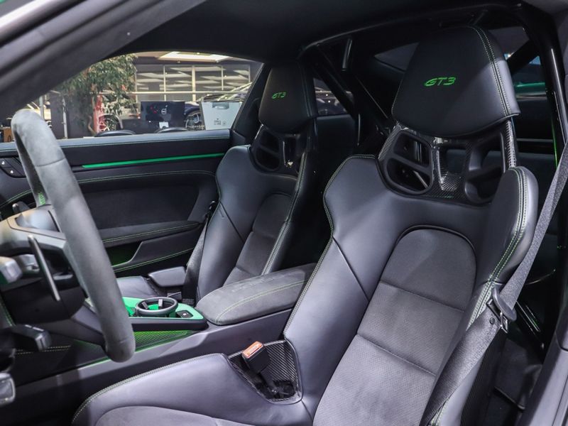 Porsche 911 4.0 24V H6 GASOLINA GT3 PDK 2021/2022 VIA BELLA VEÍCULOS ESPECIAIS CAXIAS DO SUL / Carros no Vale Porsche 911 4.0 24V H6 GASOLINA GT3 PDK 2021/2022 VIA BELLA VEÍCULOS ESPECIAIS CAXIAS DO SUL / Carros no Vale