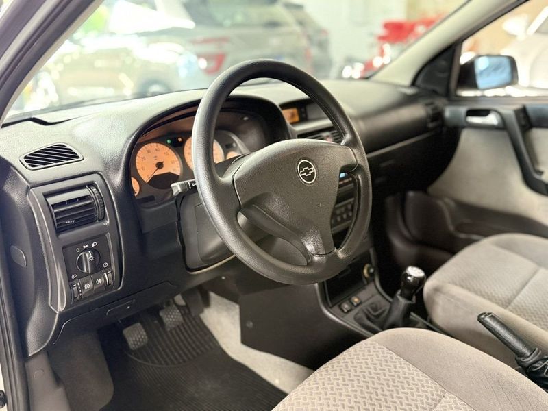 CHEVROLET ASTRA HATCH CD 2.0 2003 SÓ MOTOS E AUTOMÓVEIS SANTA CRUZ DO SUL / Carros no Vale CHEVROLET ASTRA HATCH CD 2.0 2003 SÓ MOTOS E AUTOMÓVEIS SANTA CRUZ DO SUL / Carros no Vale