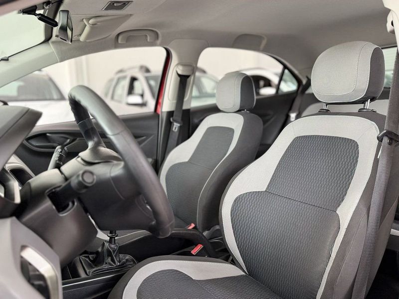 CHEVROLET ONIX HATCH LS 1.0 2016 SÓ MOTOS E AUTOMÓVEIS SANTA CRUZ DO SUL / Carros no Vale CHEVROLET ONIX HATCH LS 1.0 2016 SÓ MOTOS E AUTOMÓVEIS SANTA CRUZ DO SUL / Carros no Vale