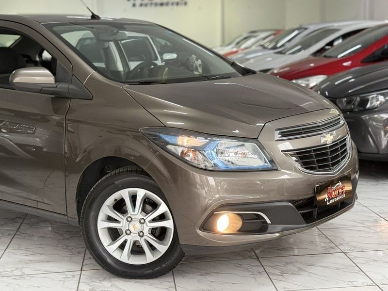 CHEVROLET PRISMA SEDAN LTZ 1.4 AT6 2014 SÓ MOTOS E AUTOMÓVEIS SANTA CRUZ DO SUL / Carros no Vale CHEVROLET PRISMA SEDAN LTZ 1.4 AT6 2014 SÓ MOTOS E AUTOMÓVEIS SANTA CRUZ DO SUL / Carros no Vale