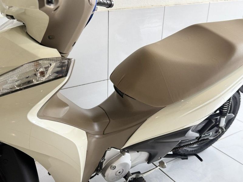 Honda Motos BIZ 125 2021 SÓ MOTOS E AUTOMÓVEIS SANTA CRUZ DO SUL / Carros no Vale