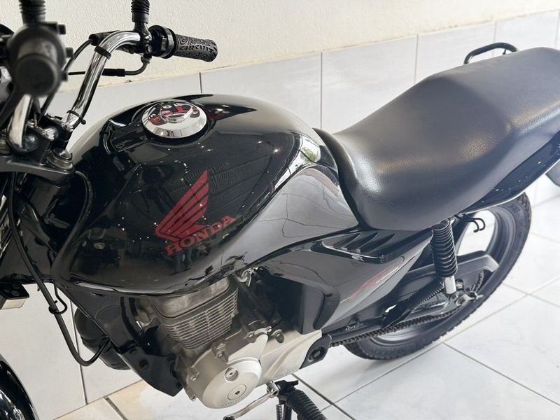 Honda Motos CG 125 FAN KS 2012 SÓ MOTOS E AUTOMÓVEIS SANTA CRUZ DO SUL / Carros no Vale