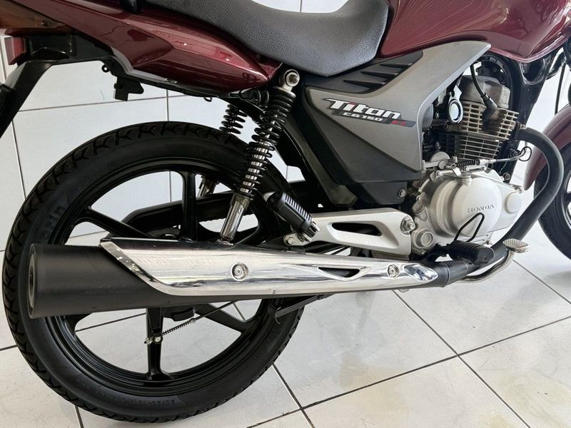 Honda Motos CG 150 TITAN EX 2011 SÓ MOTOS E AUTOMÓVEIS SANTA CRUZ DO SUL / Carros no Vale