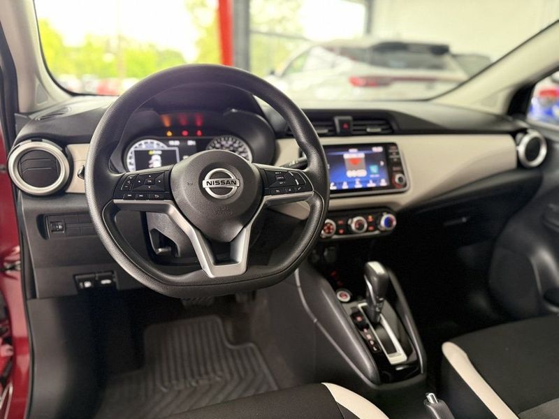 Nissan VERSA ADVANCE 1.6 CVT 2023 SÓ MOTOS E AUTOMÓVEIS SANTA CRUZ DO SUL / Carros no Vale