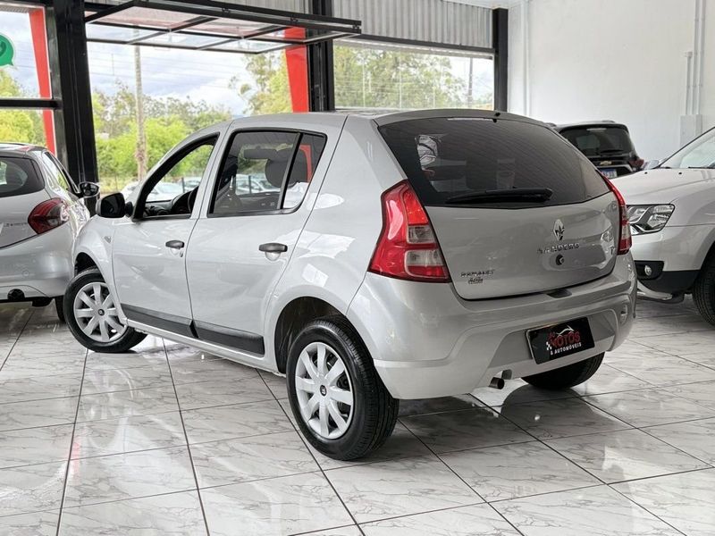 Renault SANDERO EXPRESSION 1.6 2012 SÓ MOTOS E AUTOMÓVEIS SANTA CRUZ DO SUL / Carros no Vale Renault SANDERO EXPRESSION 1.6 2012 SÓ MOTOS E AUTOMÓVEIS SANTA CRUZ DO SUL / Carros no Vale