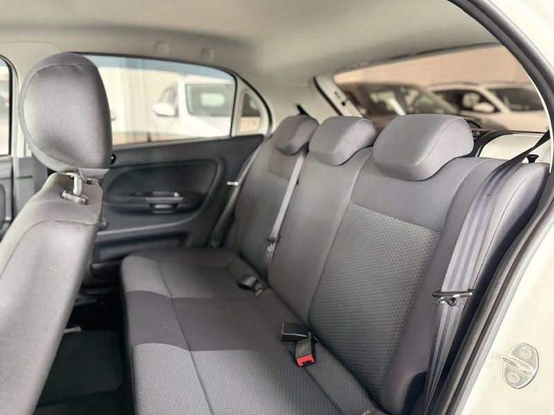 VOLKSWAGEN GOL MPI 1.0 2023 SÓ MOTOS E AUTOMÓVEIS SANTA CRUZ DO SUL / Carros no Vale VOLKSWAGEN GOL MPI 1.0 2023 SÓ MOTOS E AUTOMÓVEIS SANTA CRUZ DO SUL / Carros no Vale