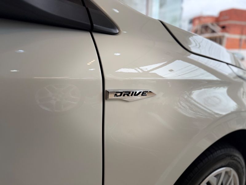 Fiat Cronos Drive Gsr 2019/2020 COVEL VEICULOS ENCANTADO / Carros no Vale Fiat Cronos Drive Gsr 2019/2020 COVEL VEICULOS ENCANTADO / Carros no Vale