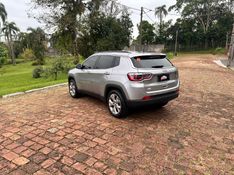 Jeep COMPASS LONGITUDE 2.0 2021 GRASSI VEÍCULOS LAJEADO / Carros no Vale