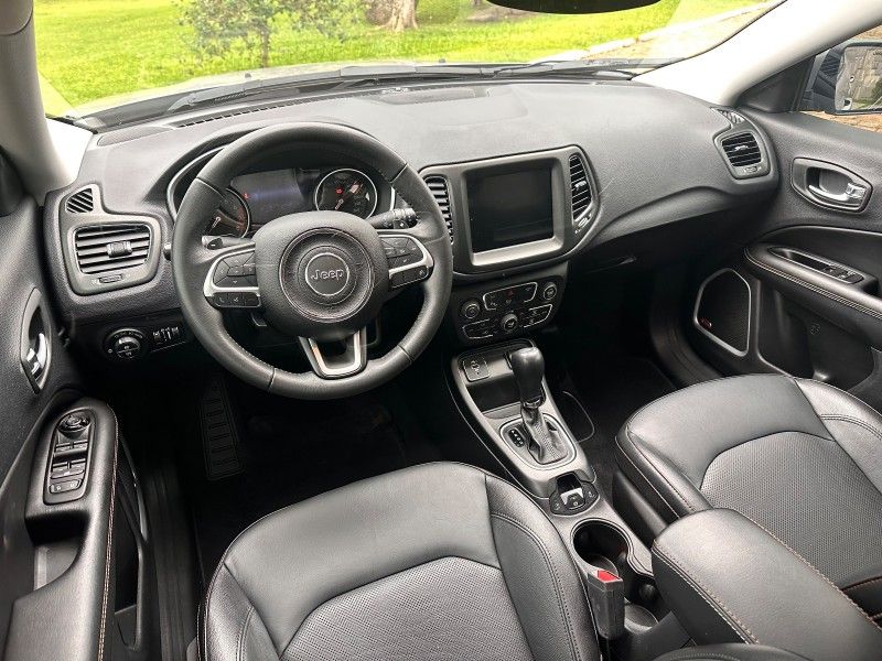 Jeep COMPASS LONGITUDE 2.0 2021 GRASSI VEÍCULOS LAJEADO / Carros no Vale