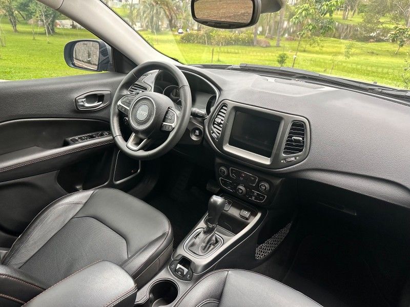 Jeep COMPASS LONGITUDE 2.0 2021 GRASSI VEÍCULOS LAJEADO / Carros no Vale