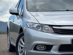 Honda CIVIC SEDAN LXR 8V 2014 NEUMANN VEÍCULOS ARROIO DO MEIO / Carros no Vale