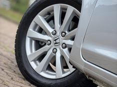 Honda CIVIC SEDAN LXR 8V 2014 NEUMANN VEÍCULOS ARROIO DO MEIO / Carros no Vale