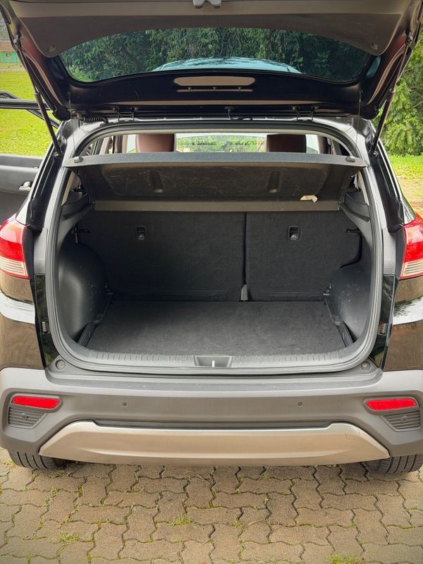 Hyundai CRETA 2.0 PRESTIGE 2017 NEUMANN VEÍCULOS ARROIO DO MEIO / Carros no Vale